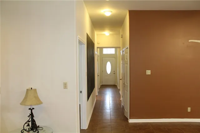 $4,000 | 109 West 38th Street, Unit B, Austin, TX 78705