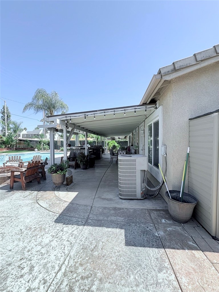 924 Aria Road Hemet, CA 92543 - Photo 5 of 40
