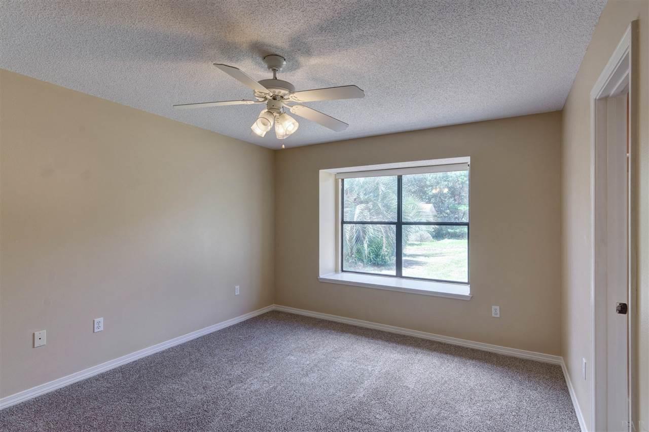 6886 Fernandina Road Navarre, FL 32566 - Photo 21 of 43 Gallery Image 21