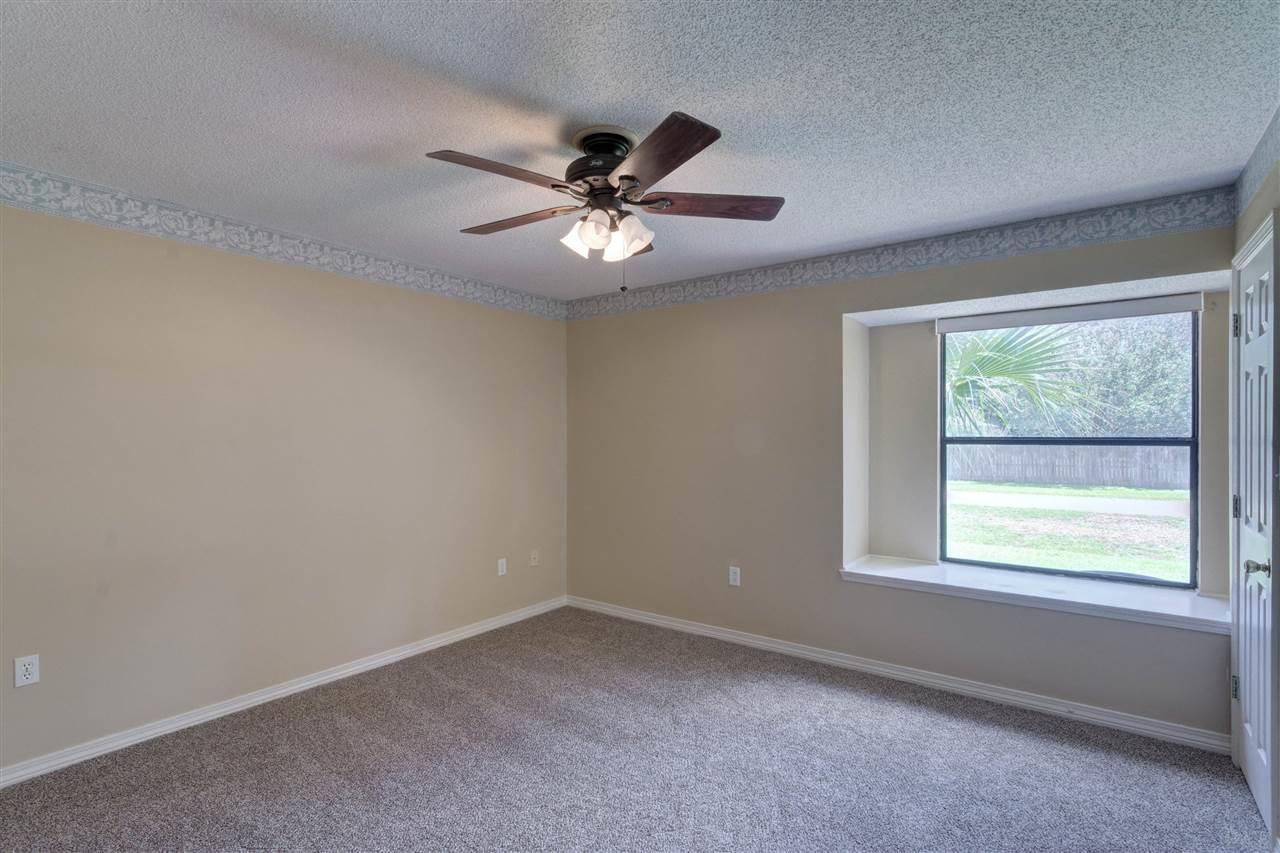 6886 Fernandina Road Navarre, FL 32566 - Photo 32 of 43 Gallery Image 32