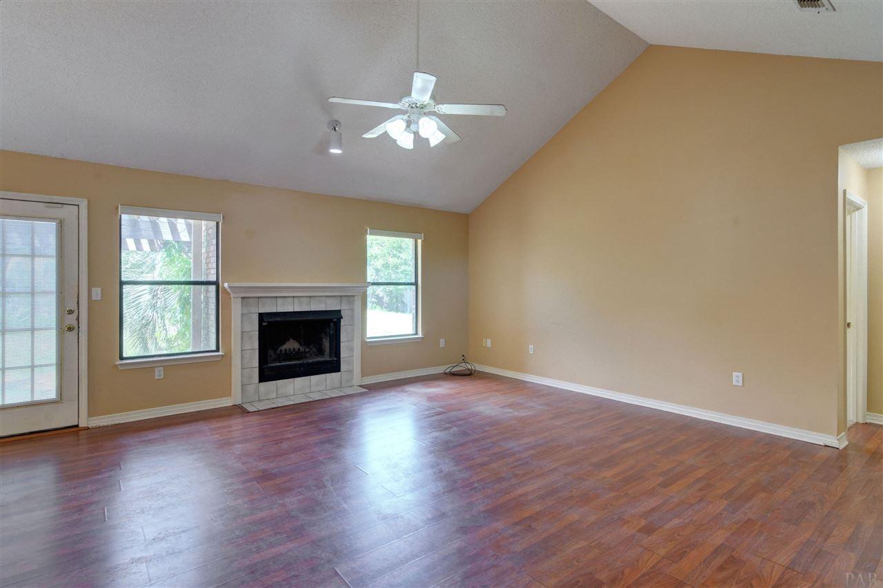 6886 Fernandina Road Navarre, FL 32566 - Photo 8 of 43 Gallery Image 8