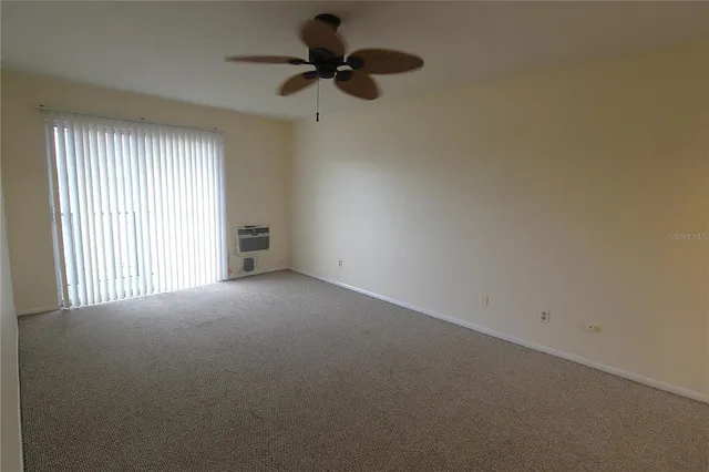 $1,250 | 3101 Bee Ridge Road, Unit 209, Sarasota, FL 34239