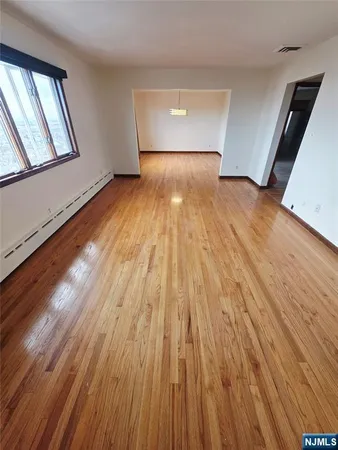 $2,800 | 615 5th Street, Unit 2, Carlstadt, NJ 07072