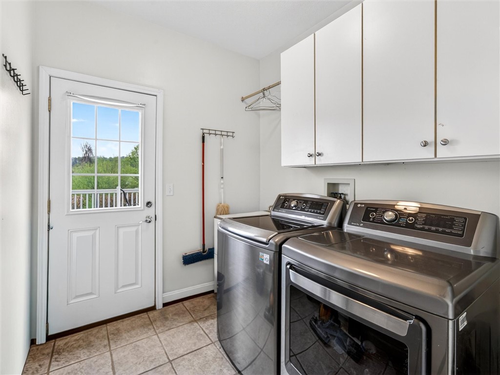 6980 Hackney Circle Victor, NY 14564 - Photo 23 of 50