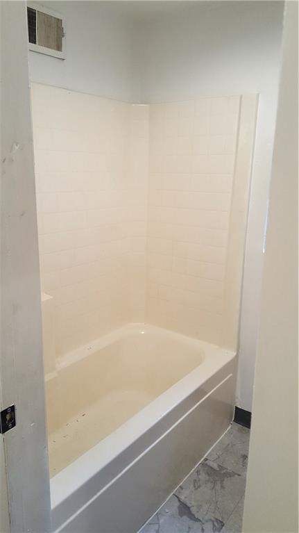 401 Miller Road Clairton, PA 15025 - Photo 3 of 9 Gallery Image 3