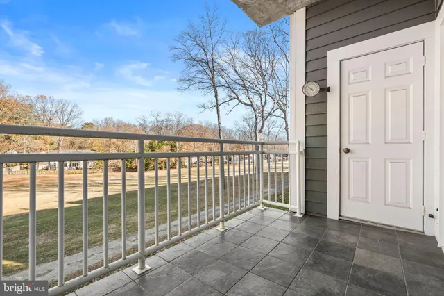 $309,900 | 636 Oakland Hills Drive, Unit 2A, Arnold, MD 21012