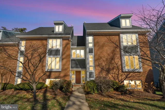 $309,900 | 636 Oakland Hills Drive, Unit 2A, Arnold, MD 21012