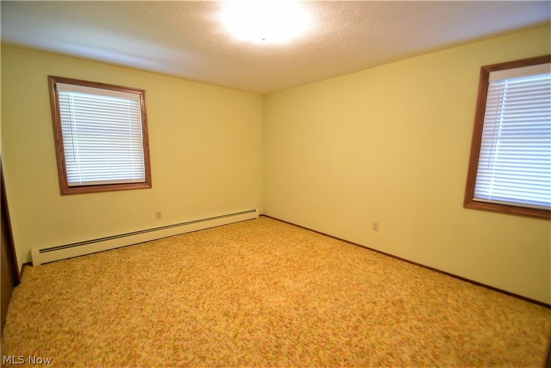 3412 Hamilton Road Medina, OH 44256 - Photo 11 of 29 Bedroom #2 Wood flooring under carpet