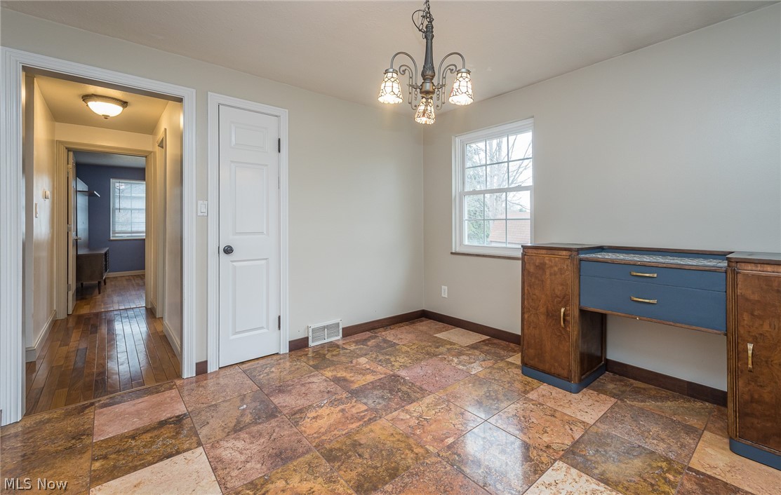 27260 Butternut Ridge Road North Olmsted, OH 44070 - Photo 15 of 35 Gallery Image 15