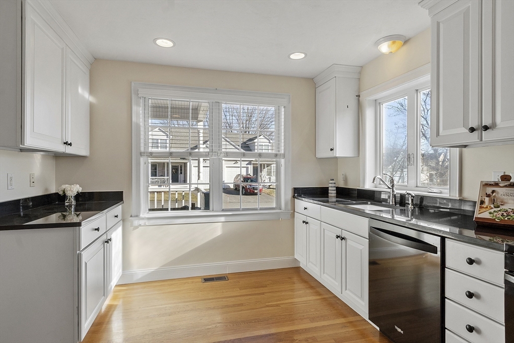 2 Marble Farm Road, Unit 2 Maynard, MA 01754 - Photo 3 of 28