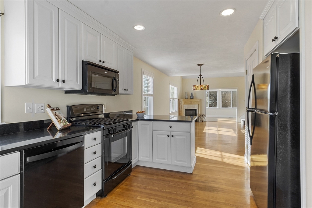 2 Marble Farm Road, Unit 2 Maynard, MA 01754 - Photo 6 of 28