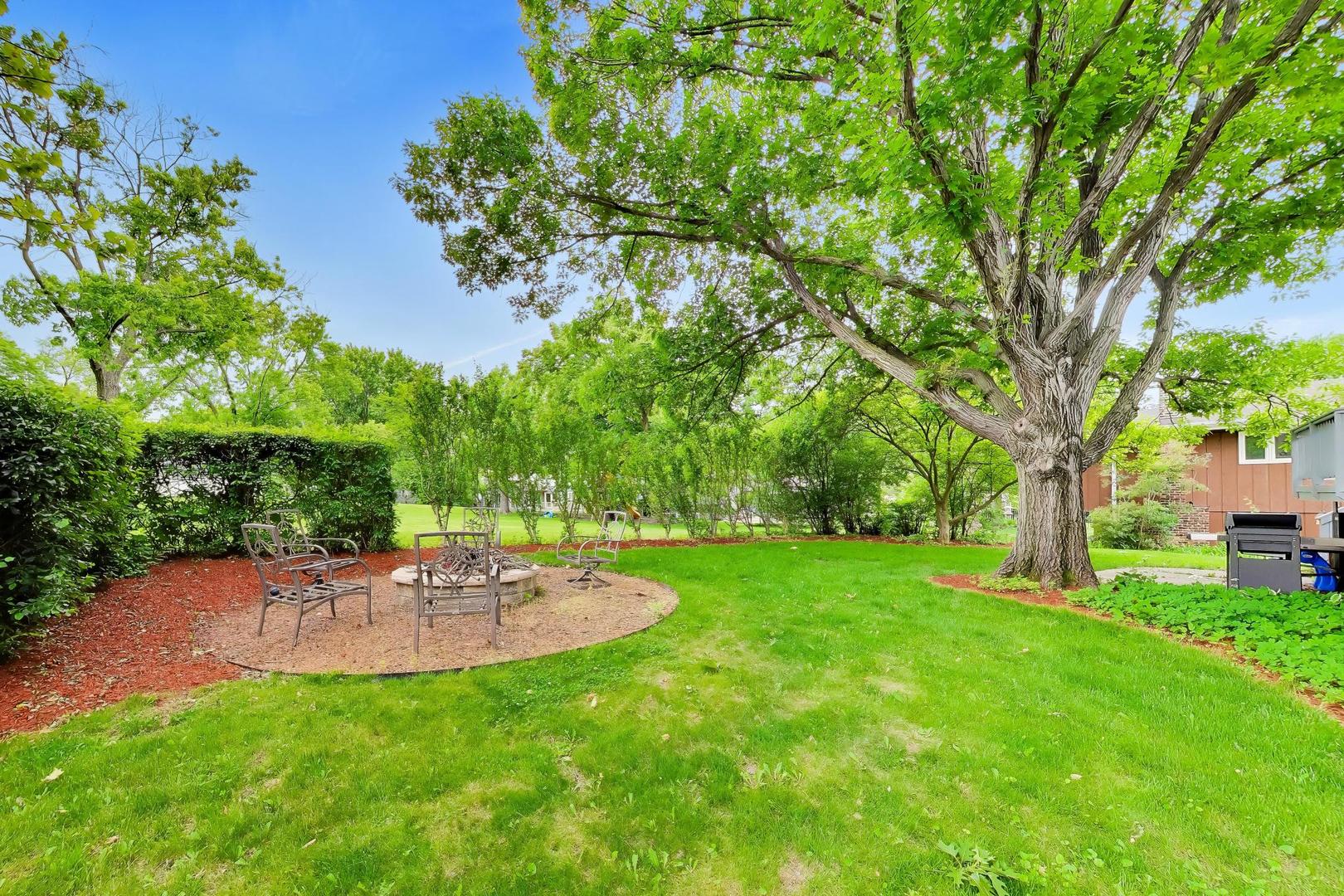 2167 Midhurst Road Downers Grove, IL 60516 - Photo 34 of 38