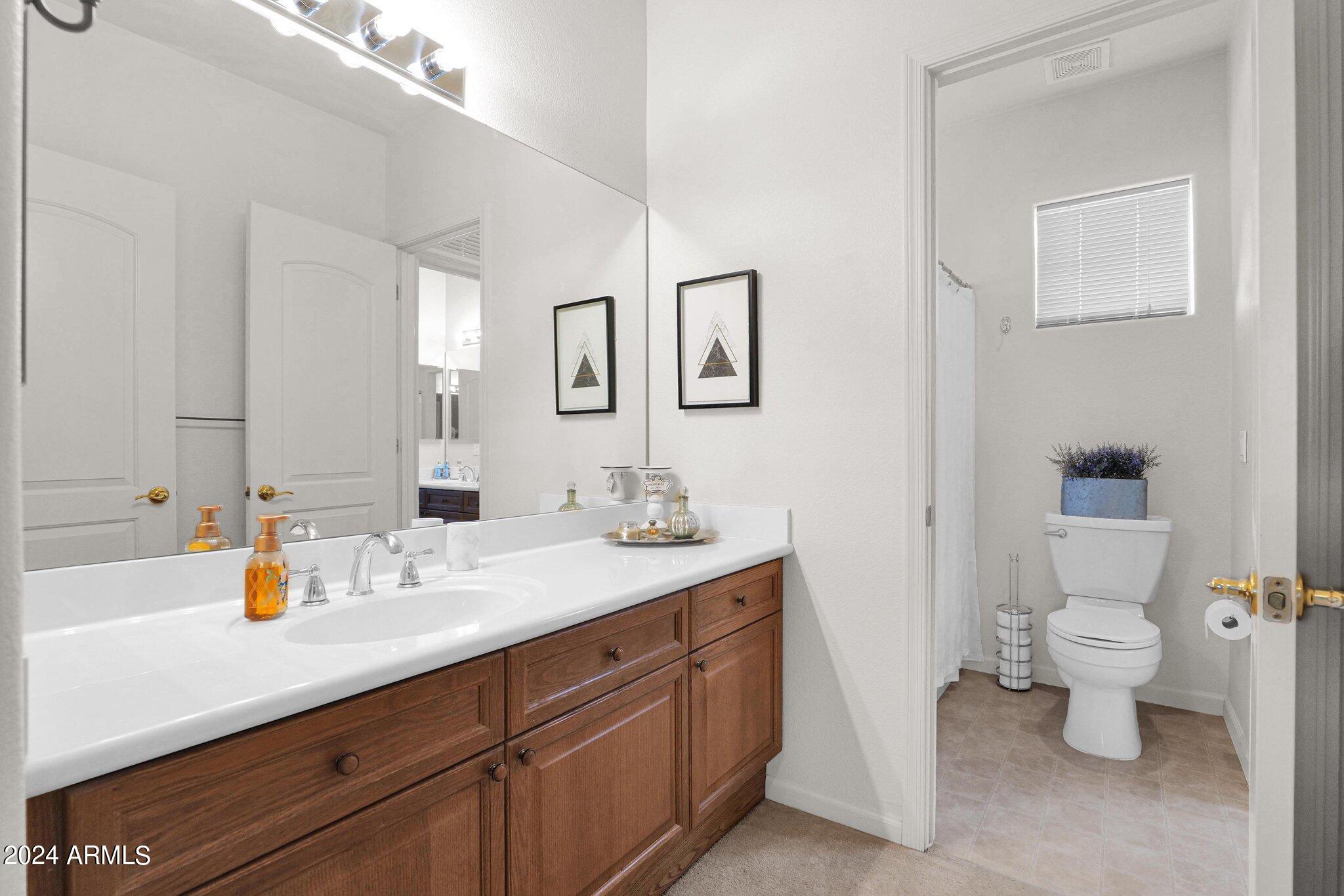 13620 West Cypress Street Goodyear, AZ 85395 - Photo 29 of 39 Full Bath #2