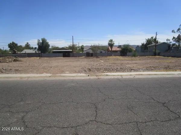 $320,000 | 3149 East Mobile Lane, Unit 103 & 102, Phoenix, AZ 85040