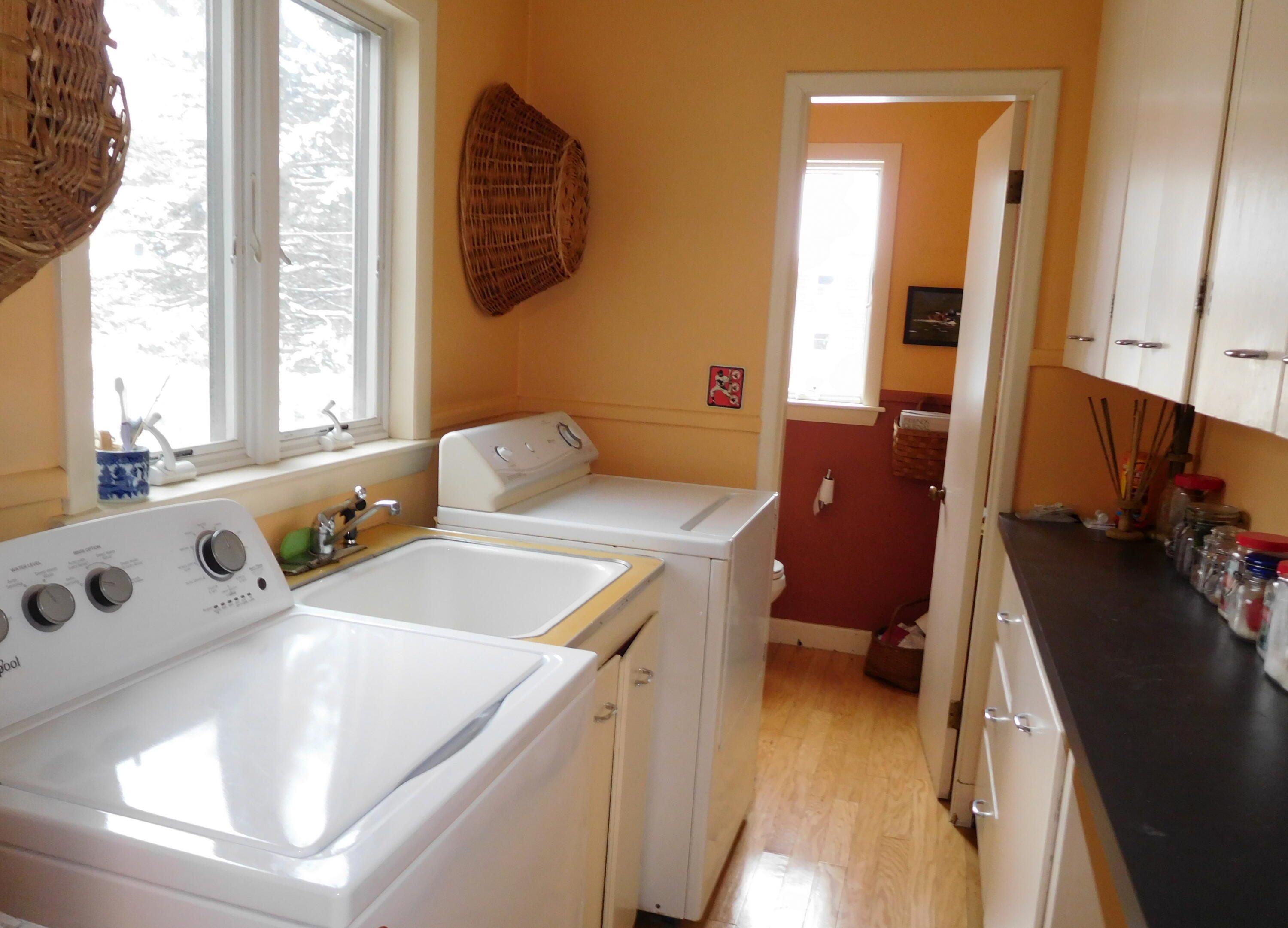 26 Mountain Avenue Lewiston, ME 04240 - Photo 10 of 35 10