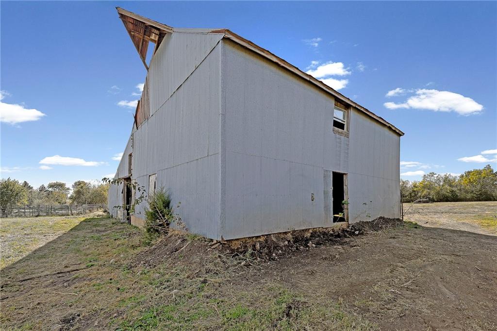 22244 Northwest 1400th Road Garnett, KS 66032 - Photo 48 of 72