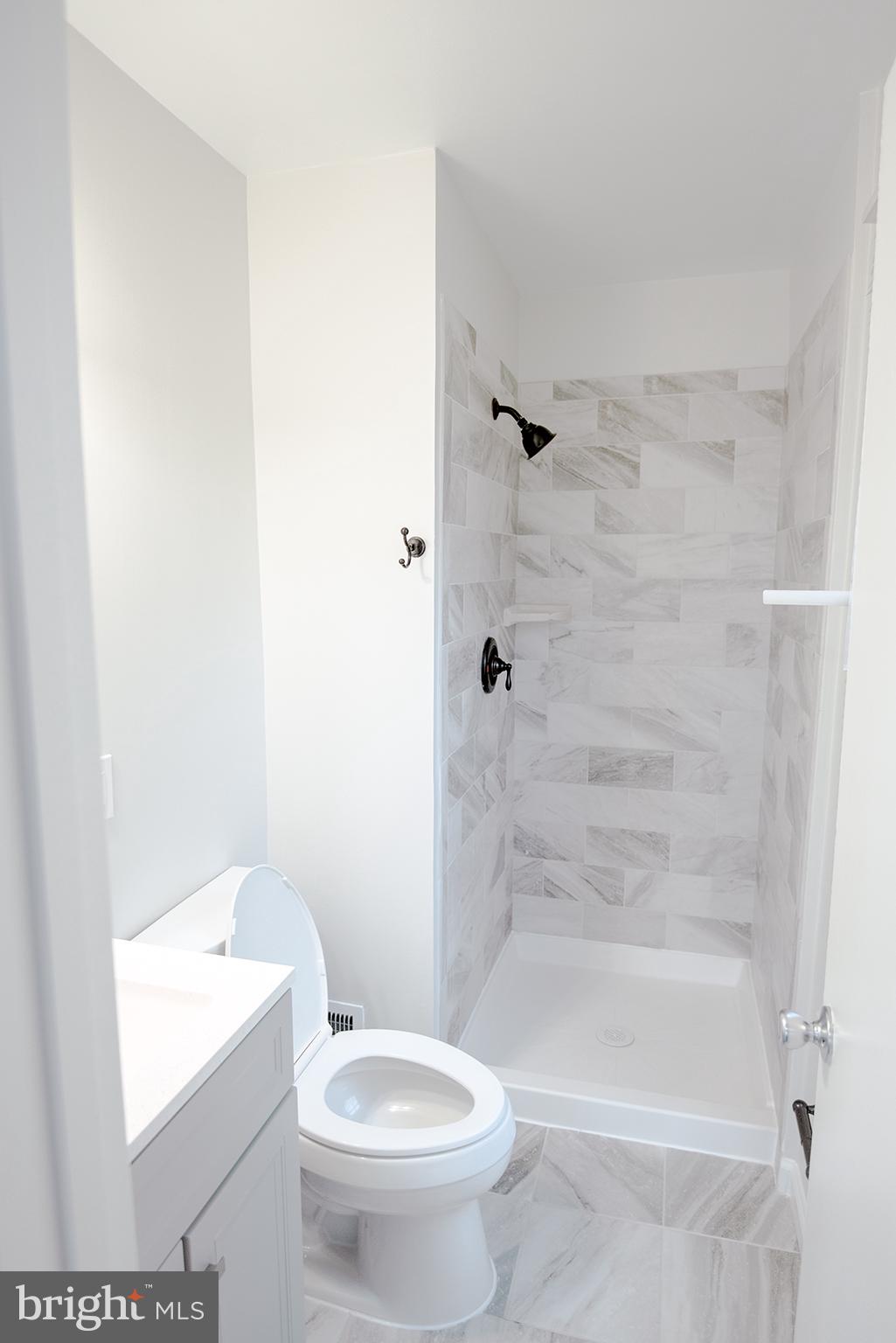 9278 Taney Road Manassas, VA 20110 - Photo 27 of 31 Bedroom #3 Full Bath view 2