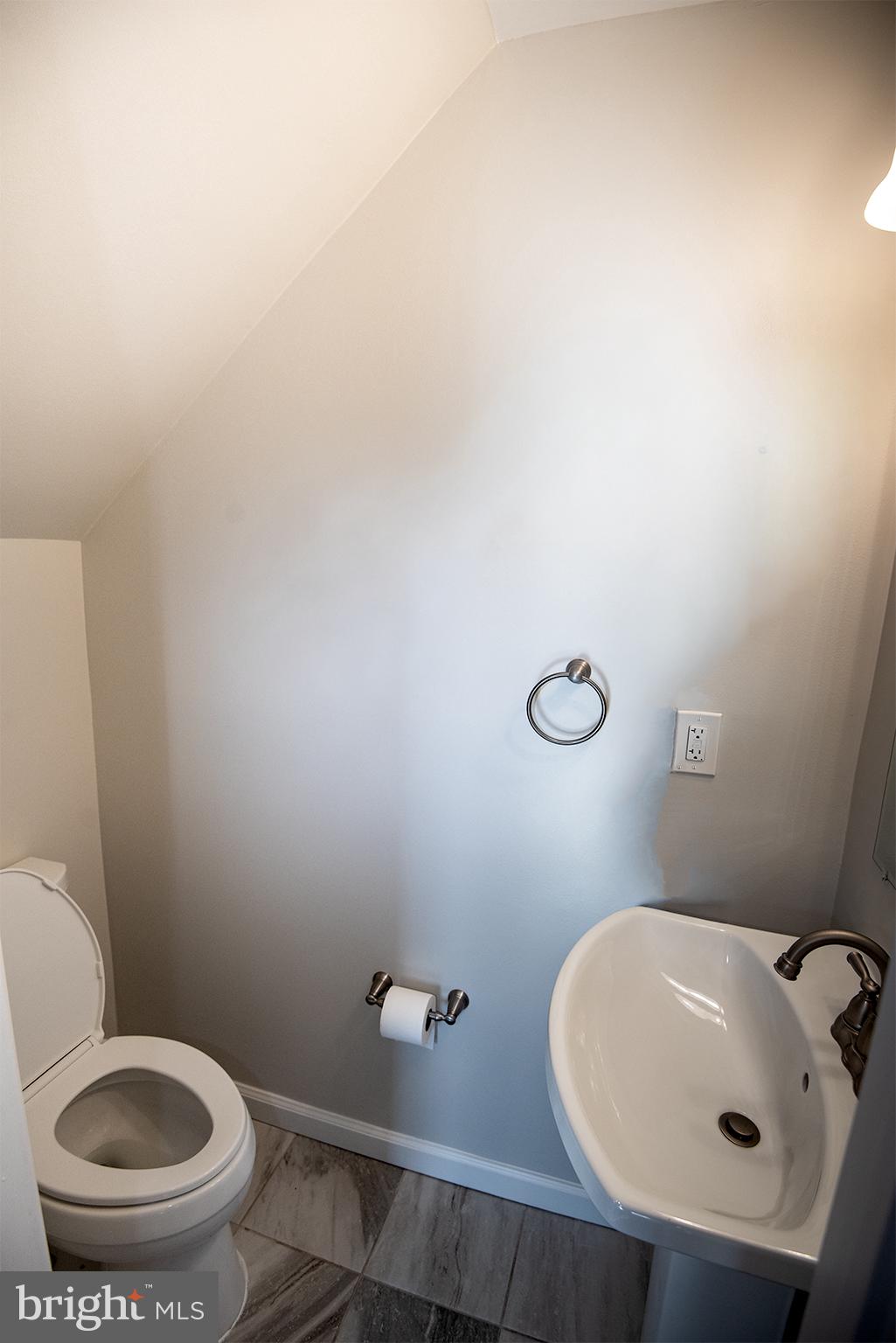 9278 Taney Road Manassas, VA 20110 - Photo 6 of 31 First floor half-bath