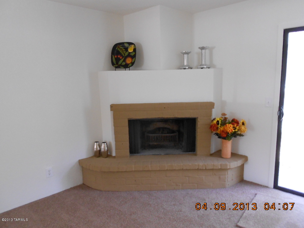 2765 West Anklam Road, Unit C Tucson, AZ 85745 - Photo 4 of 25 Gallery Image 4
