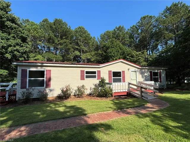 $227,500 | 44112 Harper Hearne Road, New London, NC 28127