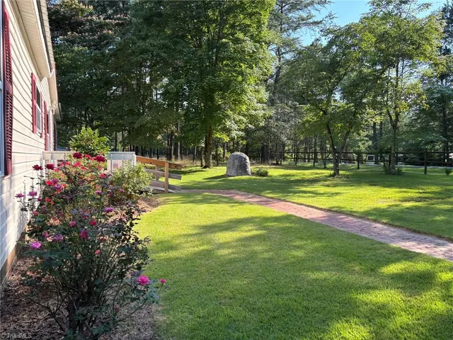 $227,500 | 44112 Harper Hearne Road, New London, NC 28127