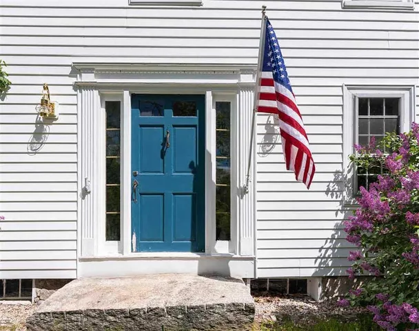 $1,550 | 391 New Boston Road, Candia, NH 03034