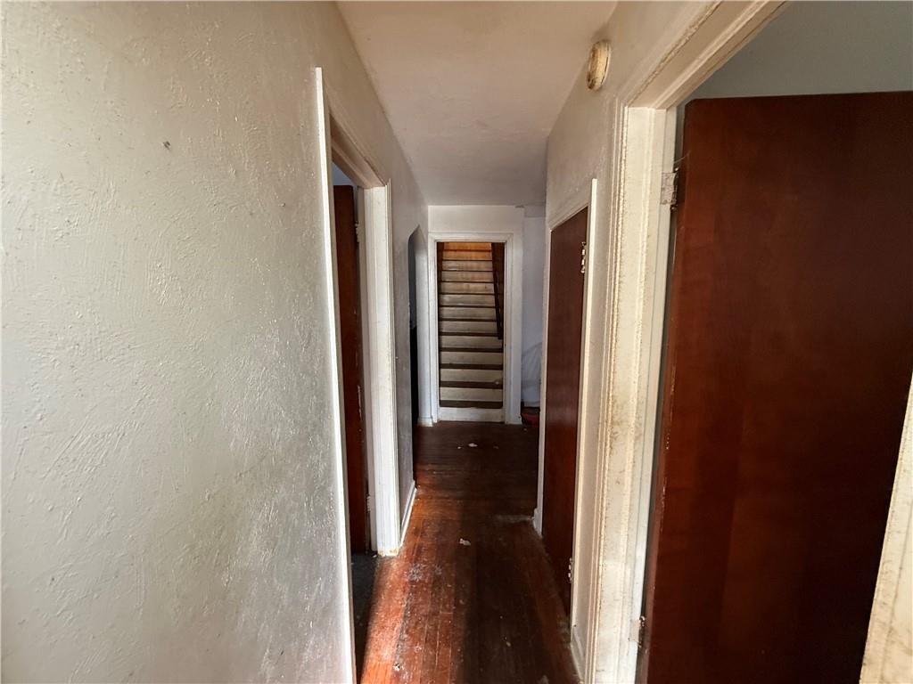 2360 Evans City Road Zelienople, PA 16063 - Photo 17 of 40