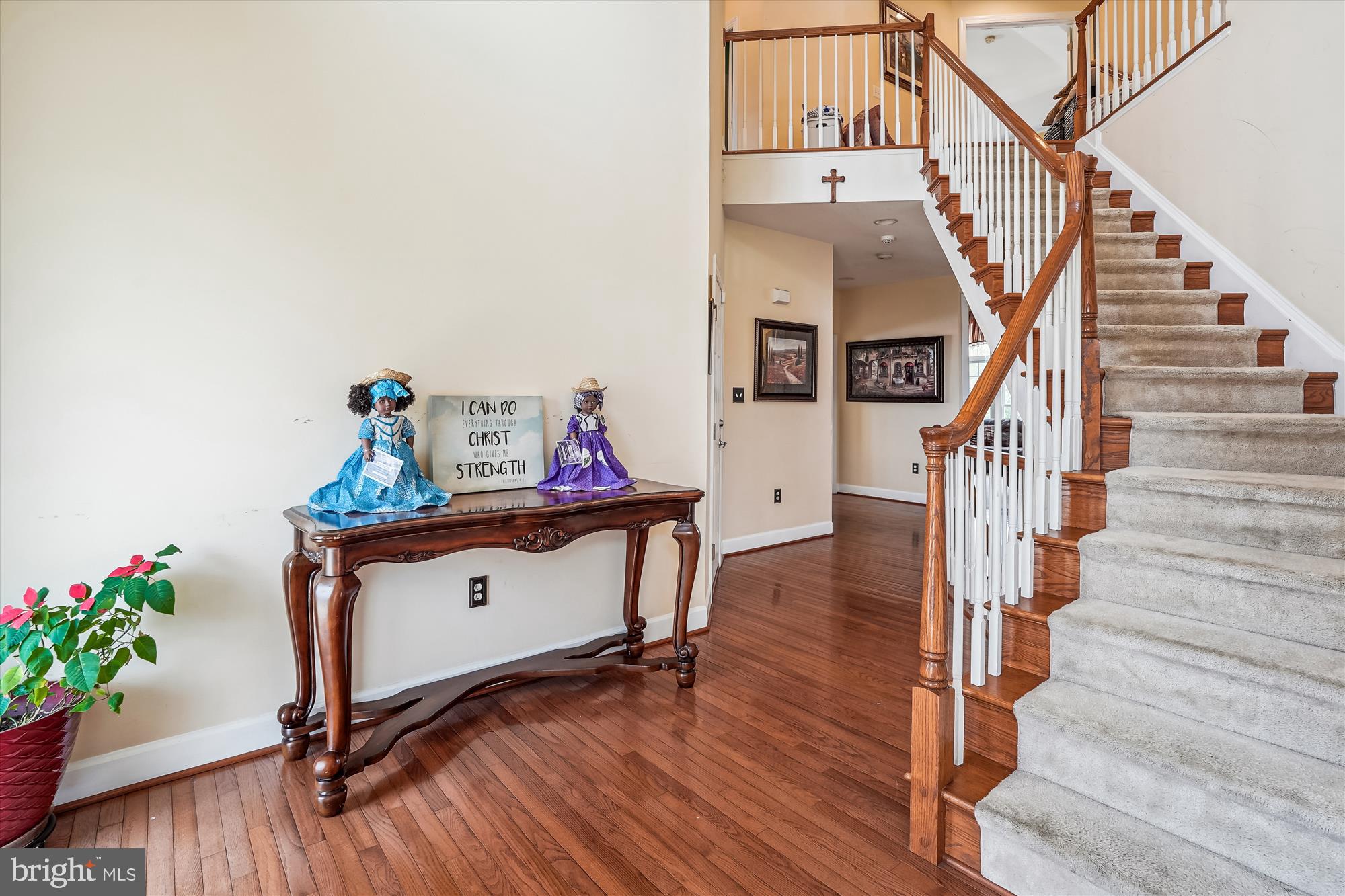 4011 Sapling Way Triangle, VA 22172 - Photo 3 of 88 Foyer