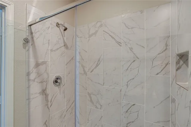 $1,800 | 520 Republic Drive, Liberty Hill, TX 78642