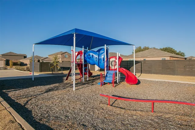 $1,800 | 520 Republic Drive, Liberty Hill, TX 78642