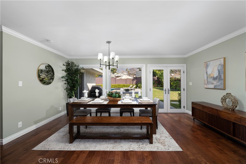 3611 Grayburn Road Pasadena, CA 91107 - Photo 10 of 41 a outdoor living room with furniture and a chandelier