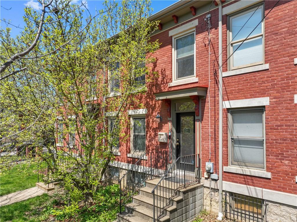 134 Parkhurst Street Pittsburgh, PA 15212 - Photo 1 of 1 front view of a house with a porch