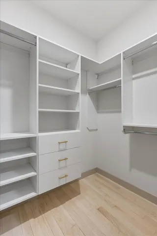 $849,000 | 2450 North Clybourn Avenue, Unit 2, Chicago, IL 60614