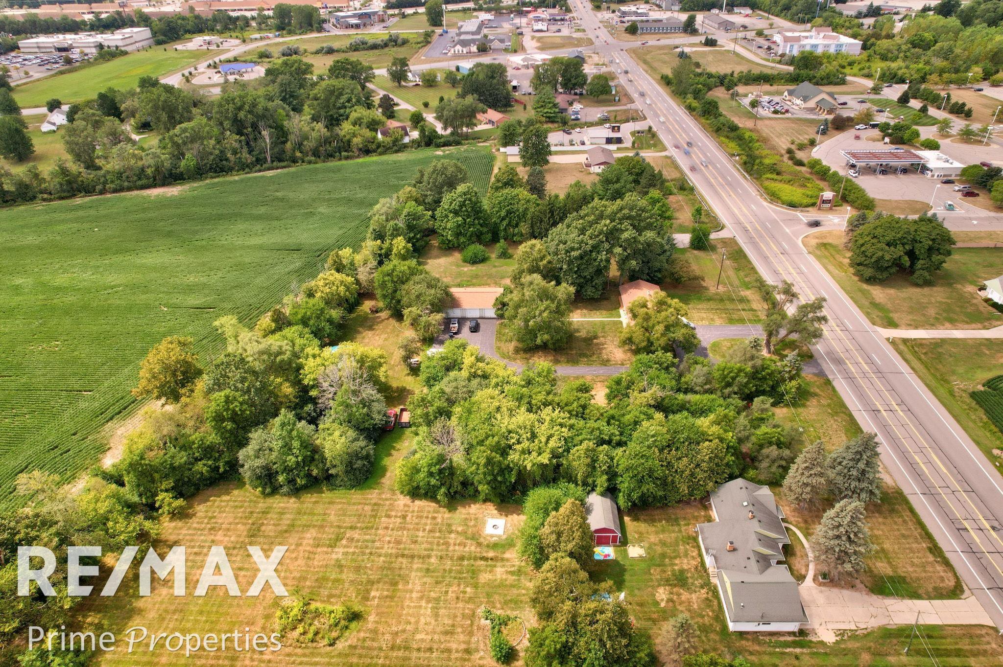 9560 Birch Run Road Birch Run, MI 48415 - Photo 9 of 25 Gallery Image 9