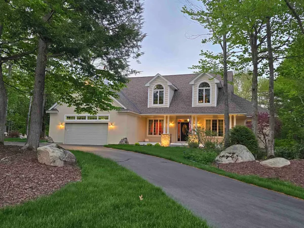 $2,150,000 | 22-12 Moat Lane, Hale's Location, NH 03860