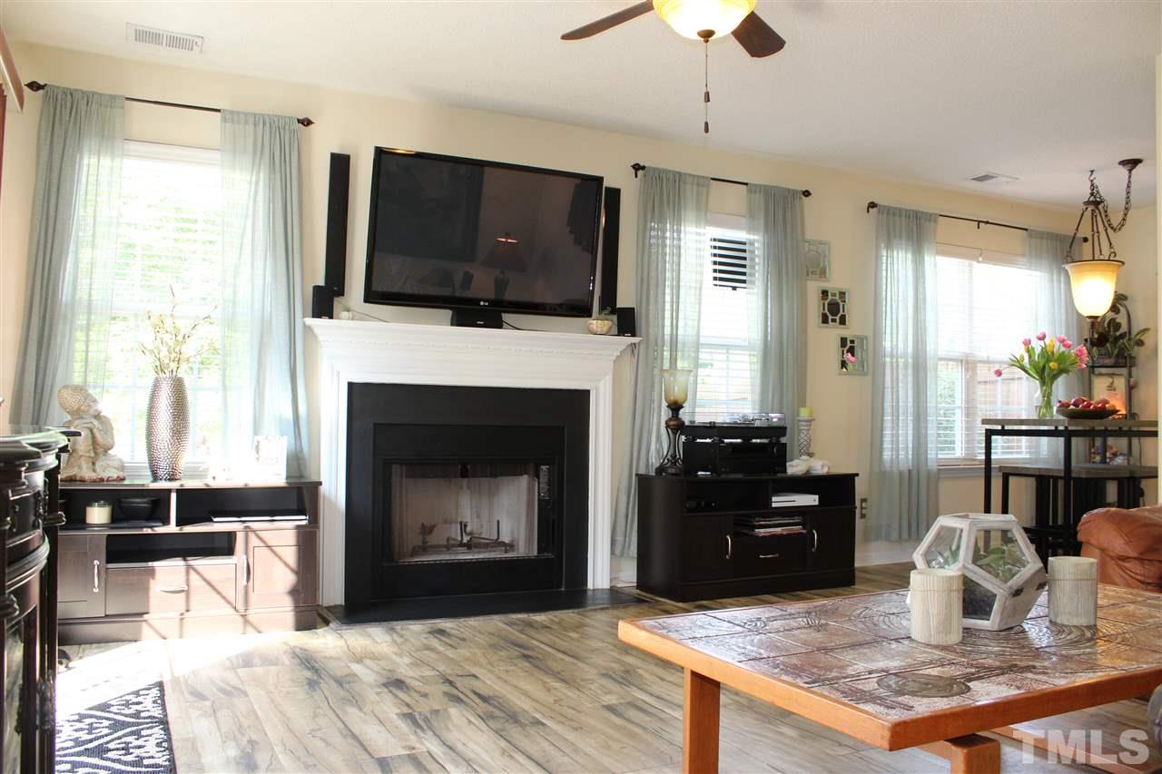 3025 Bracey Place Raleigh, NC 27610 - Photo 3 of 17 Gallery Image 3