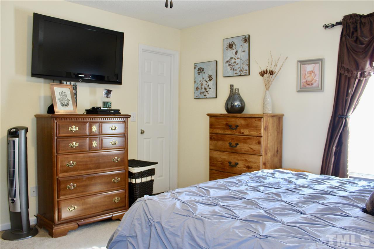 3025 Bracey Place Raleigh, NC 27610 - Photo 10 of 17 Gallery Image 10