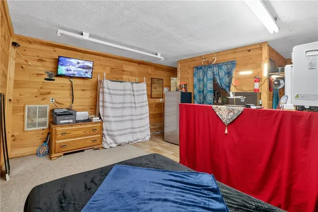 $175,000 | 213 Hargus Creek Road, Holbrook, PA 15341