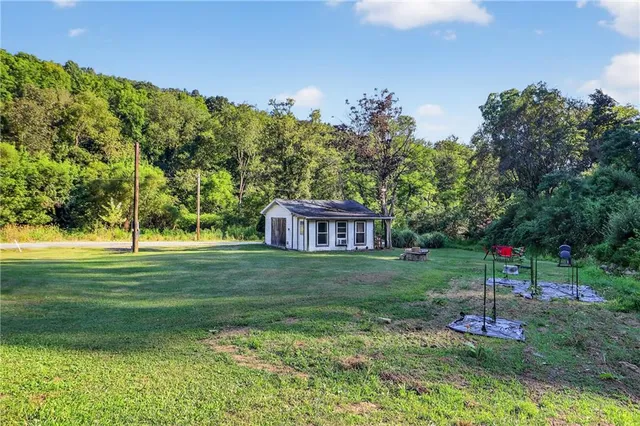 $175,000 | 213 Hargus Creek Road, Holbrook, PA 15341