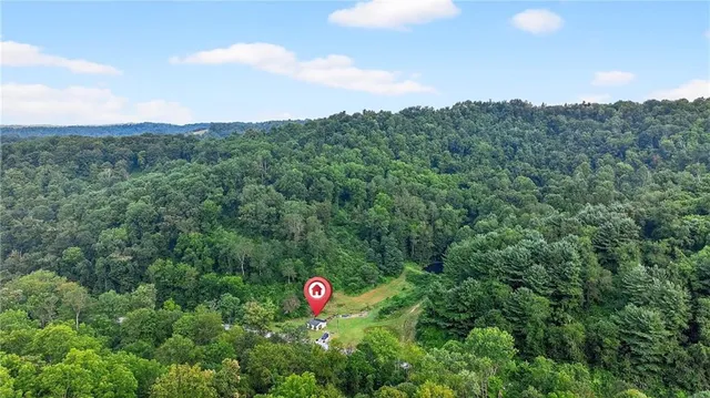 $175,000 | 213 Hargus Creek Road, Holbrook, PA 15341