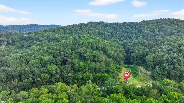 $175,000 | 213 Hargus Creek Road, Holbrook, PA 15341