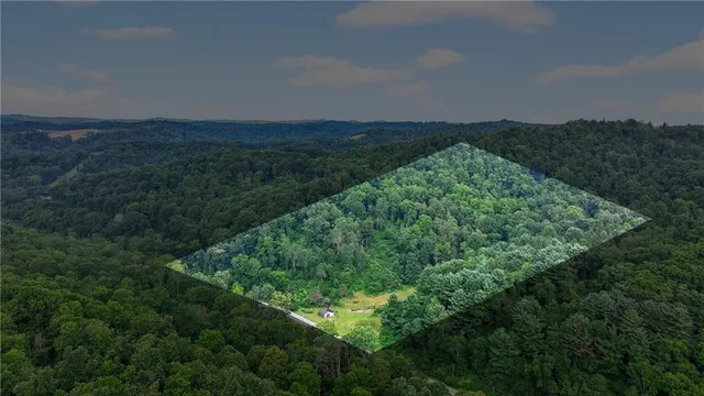 $175,000 | 213 Hargus Creek Road, Holbrook, PA 15341