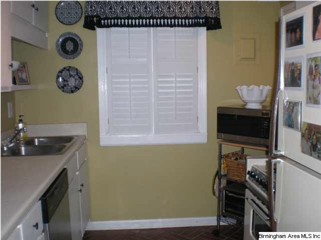 904 Sims Avenue, Unit A Birmingham, AL 35213 - Photo 4 of 12