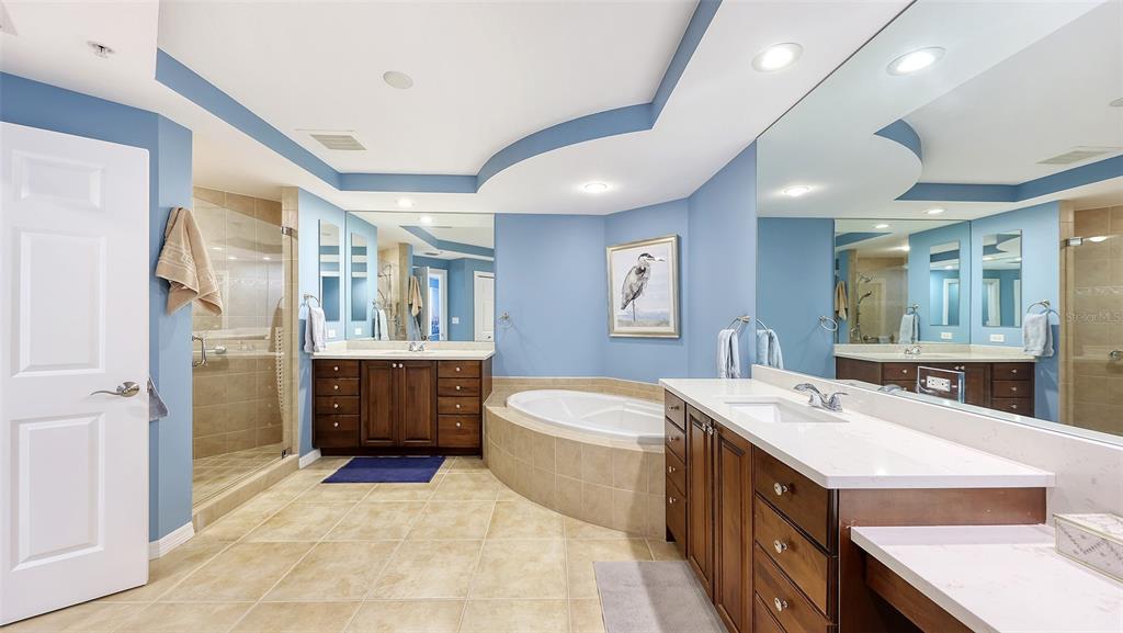 3621 North Point Road, Unit 403 Osprey, FL 34229 - Photo 35 of 100 Gallery Image 35