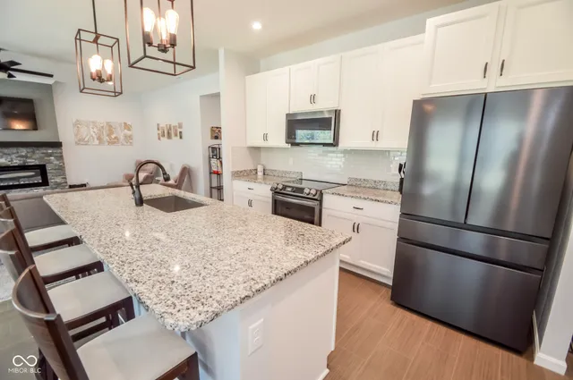 $369,900 | 4224 Evening Sky Way, Indianapolis, IN 46239