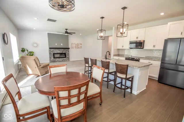 $369,900 | 4224 Evening Sky Way, Indianapolis, IN 46239