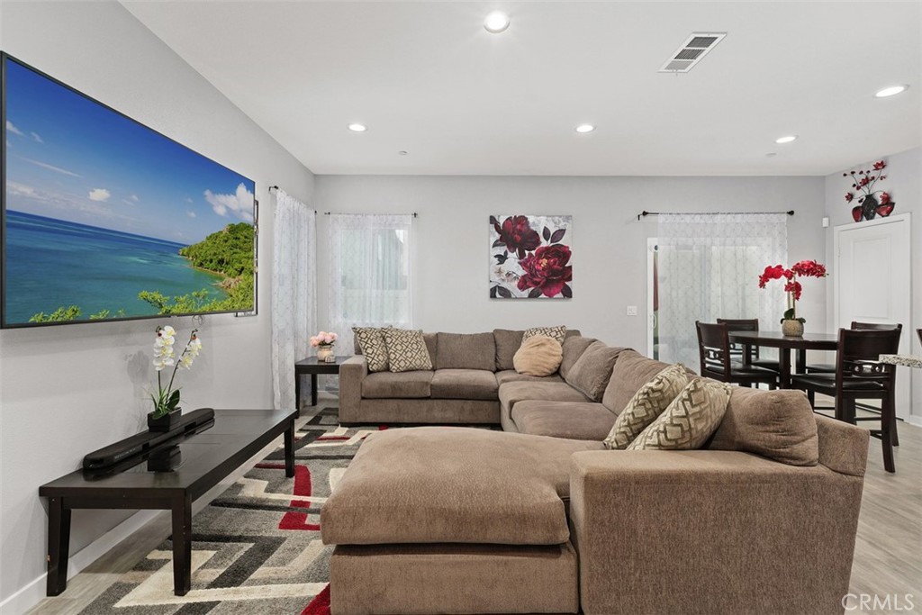 27482 Basalt Way Moreno Valley, CA 92555 - Photo 14 of 54