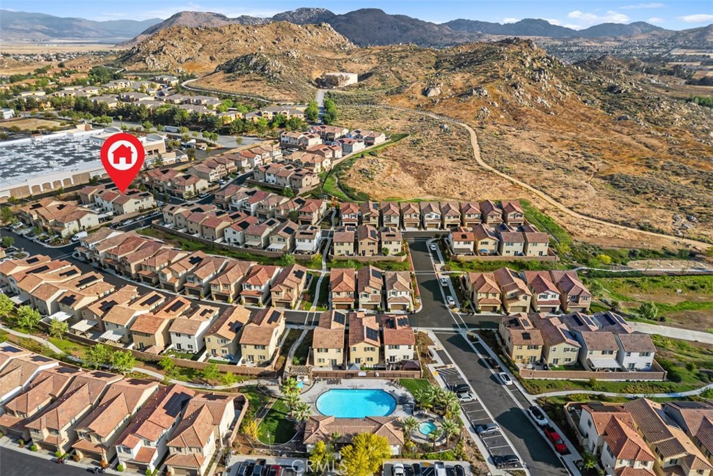 27482 Basalt Way Moreno Valley, CA 92555 - Photo 8 of 54