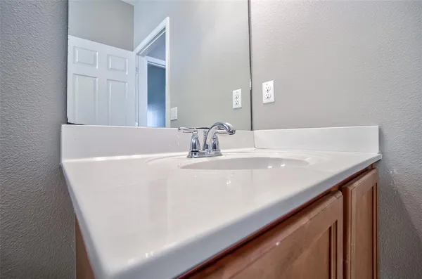 $2,495 | 12057 Forsythia Drive, Orlando, FL 32827