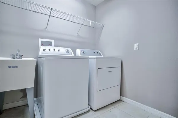 $2,495 | 12057 Forsythia Drive, Orlando, FL 32827